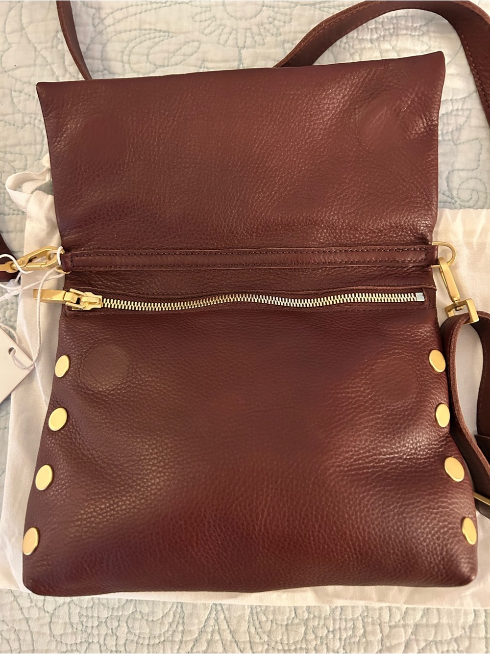 Hammitt Medium VIP cherrywood red pebbled leather crossbody purse, new with tags - Picture 8 of 16